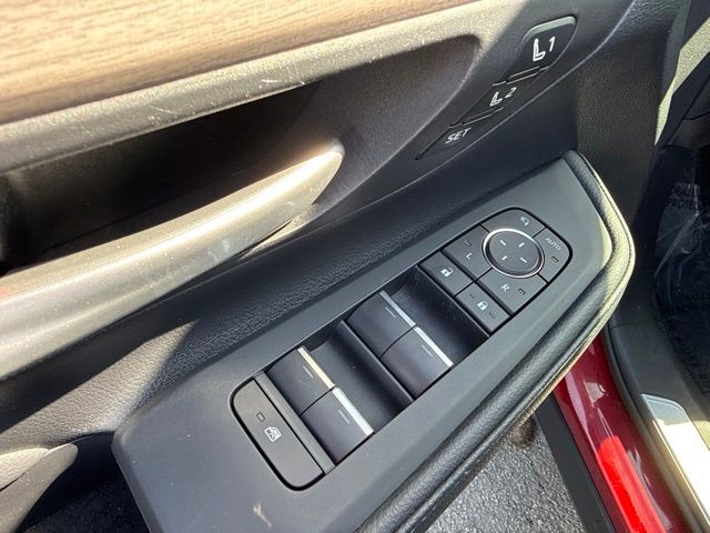 2026 Toyota Grand Highlander Platinum - Photo 31