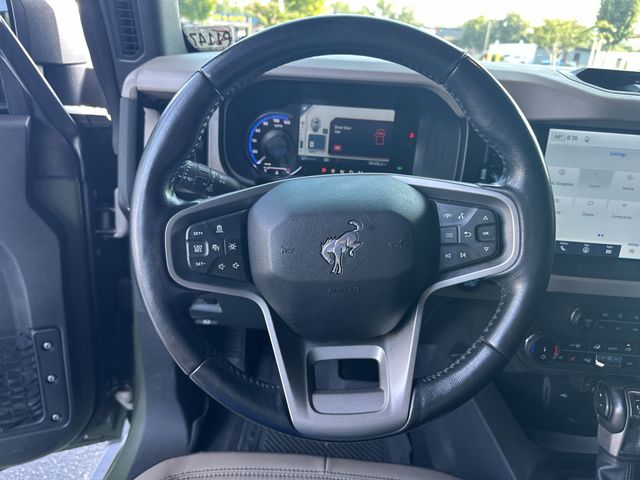 Used 2022 Silver Ford Wildtrak image 15