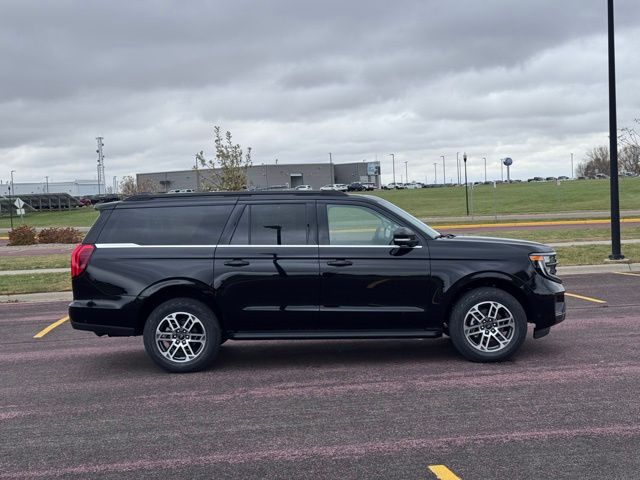 2025 Ford Expedition Active MAX