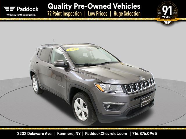 Gray (Granite Crystal Metallic Clearcoat) 2019 Jeep Compass SUV / Crossover Four-Wheel Drive 9-Speed Automatic