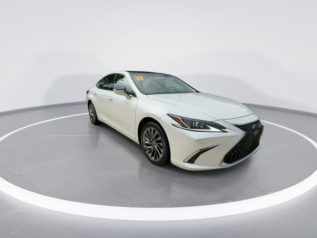 2025 Lexus ES - $50,998