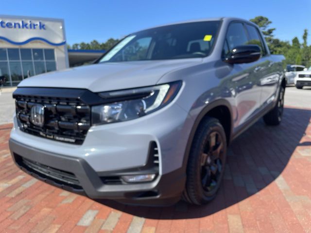 2025 Honda Ridgeline Black Edition's photo