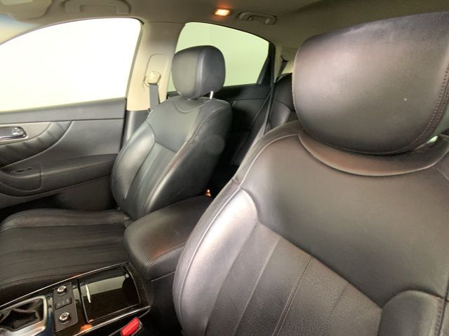 2015 INFINITI QX70 3.7L V6 14