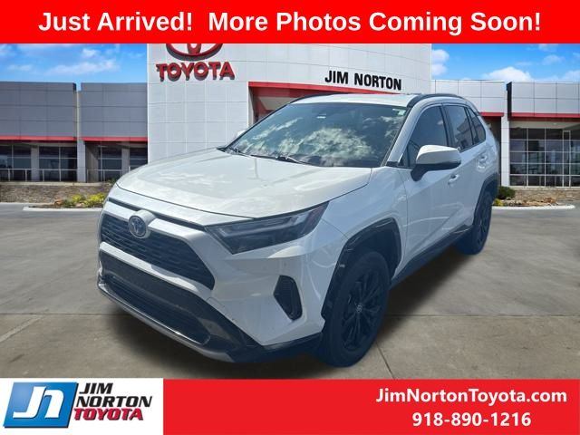 Used 2022 Toyota RAV4 SE with VIN JTM16RFVXND055839 for sale in Northfield, Minnesota