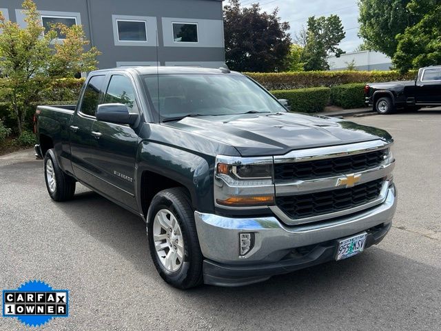 Gray (Graphite Metallic) 2018 Chevrolet Silverado 1500 Pickup Truck Four-Wheel Drive 6-Speed Automatic Overdrive