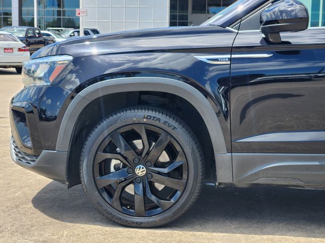 2023 Volkswagen Taos 1.5T SE Black at DeMontrond Auto Country