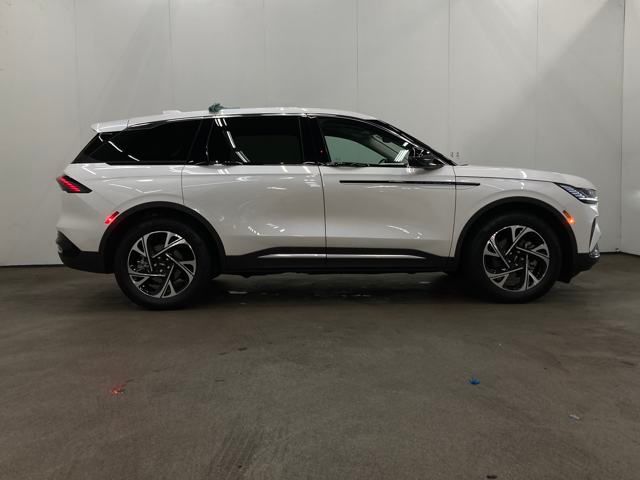 2025 Lincoln Nautilus Hybrid Premiere