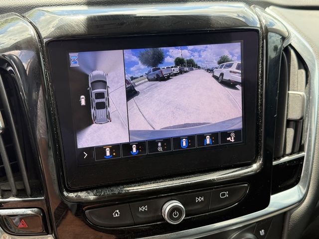 2021 Chevrolet Traverse Premier Silver at Community Honda