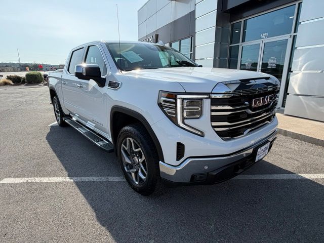Summit White 2025 GMC Sierra 1500 Pickup Truck Four-Wheel Drive Automatic