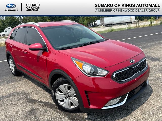  2017 Kia Niro LX   