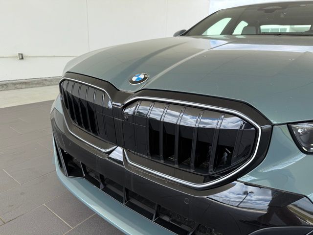 Used 2025 BMW 5 Series 530i with VIN WBA43FJ0XSCU11317 for sale in Diberville, MS