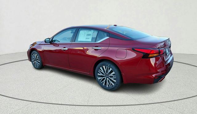 2025 Nissan Altima
