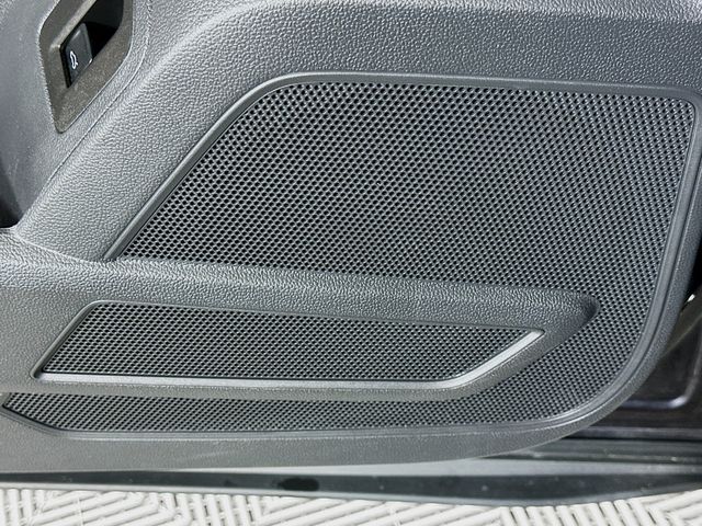 Thumbnail: 2022 Volkswagen Atlas - 18