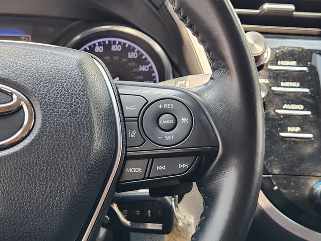 2019 Toyota Camry SE White at Cook Ford