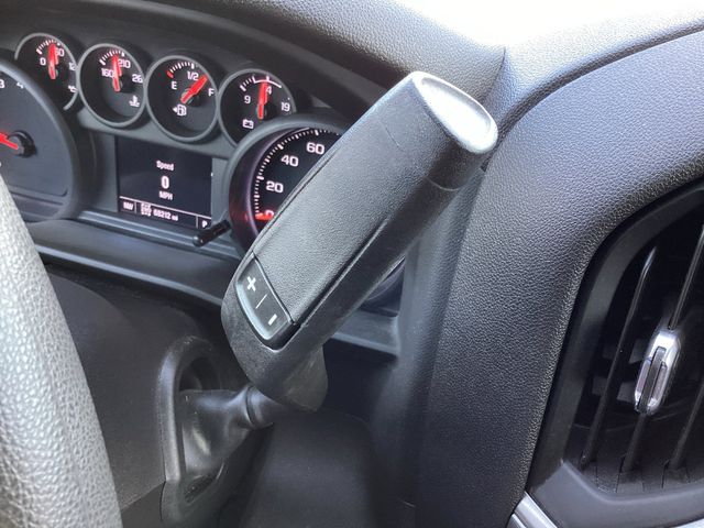 Used Car 2022 Chevrolet Silverado 1500  Custom Trail Boss For Sale Under $35,000 In San Antonio, Texas