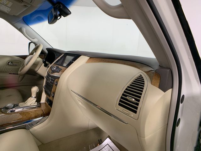 2014 INFINITI QX80 5.6L V8 37