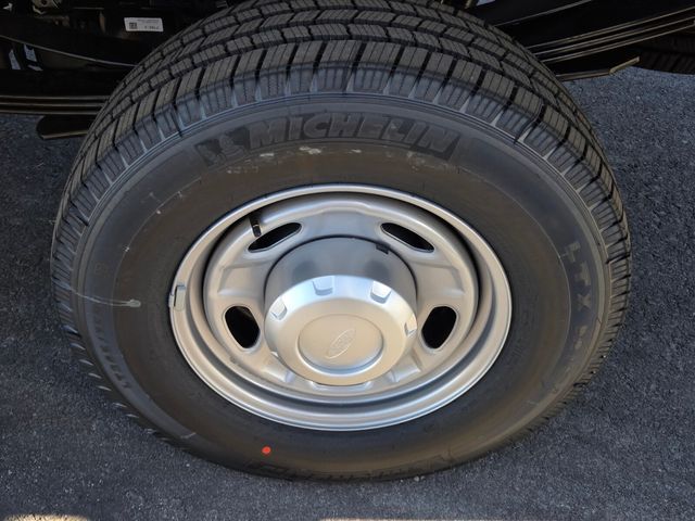 New 2026 Ford Super Duty F-350 SuperCab 8' Box XL