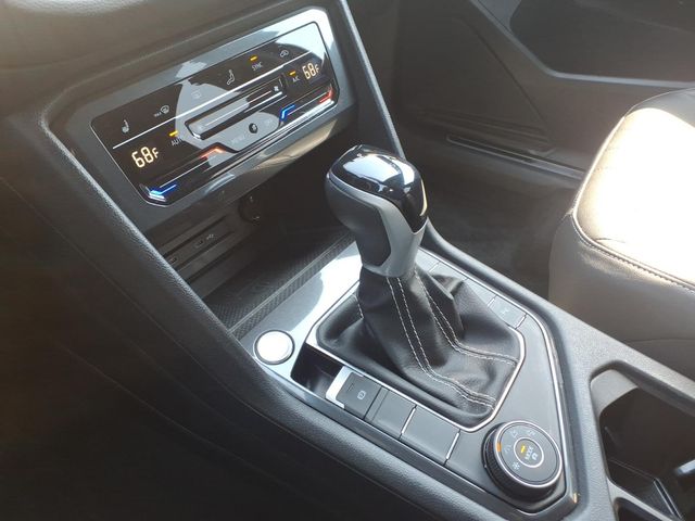 2023 Volkswagen Tiguan - Image 19