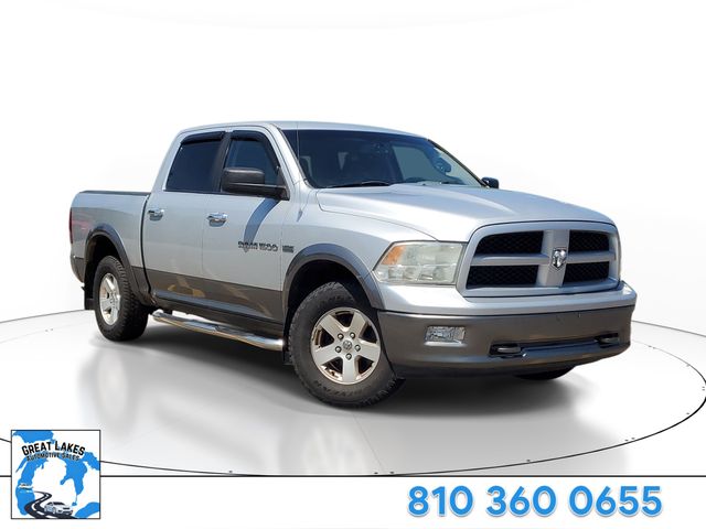 Bright Silver Metallic Clearcoat 2012 RAM 1500 Pickup Truck Four-Wheel Drive 6-Speed Automatic