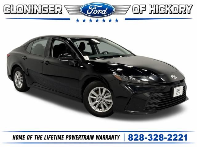 Midnight Black Metallic 2025 Toyota Camry Sedan Front-Wheel Drive Continuously Variable Transmission