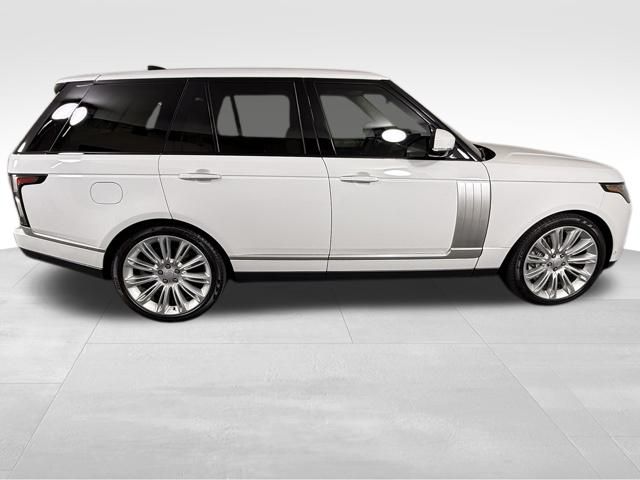 2022 Land Rover Range Rover Autobiography 7