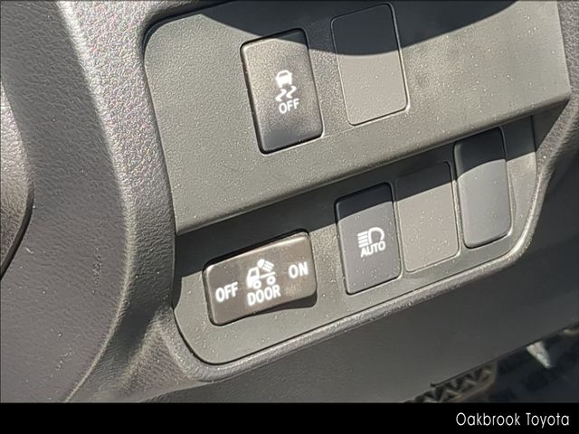 2023 Toyota Tacoma SR photo
