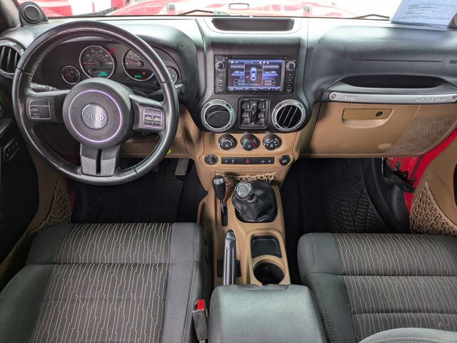 2012 Jeep Wrangler Unlimited Sahara