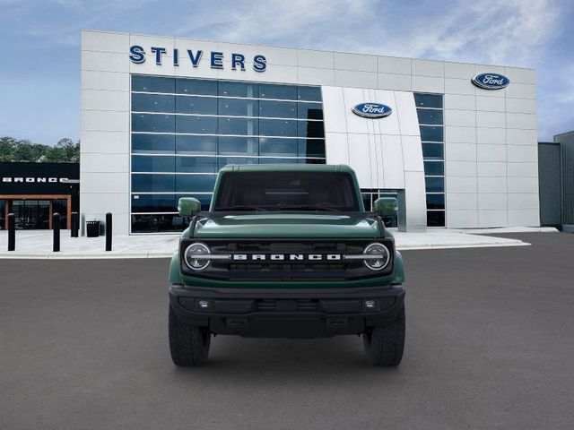 2024 Ford Bronco Outer Banks 7