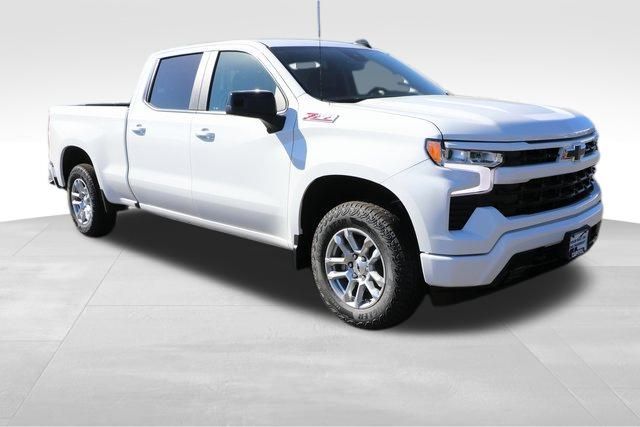 2025 Chevrolet Silverado 1500 RST 17