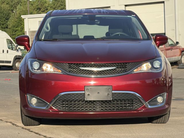 Used 2018 Red Chrysler Touring Plus image 15