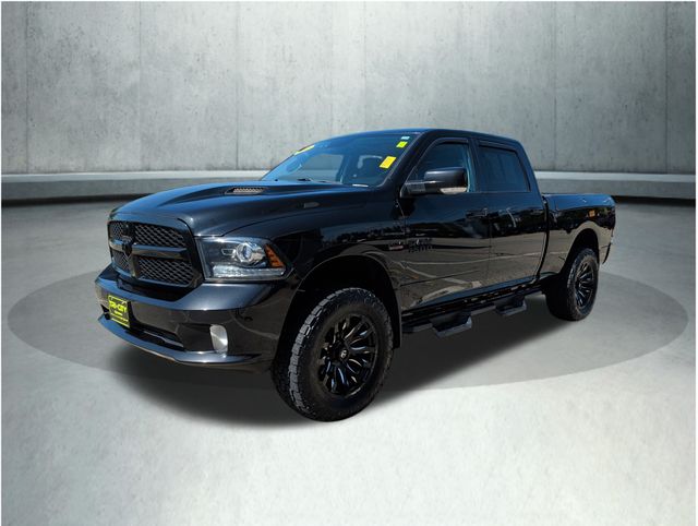 Brilliant Black Crystal Pearlcoat 2018 RAM 1500 Pickup Truck Four-Wheel Drive 8-Speed Automatic