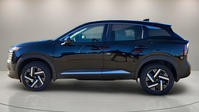 2025 Nissan Kicks