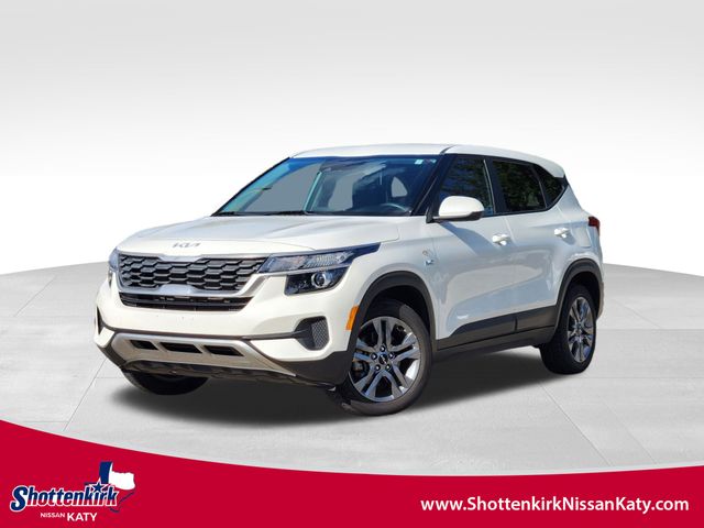 2022 Kia Seltos LX's photo