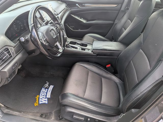 2018 Honda Accord - Image 12