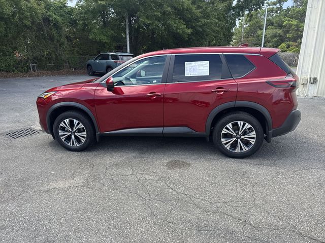 Used 2023 Red Nissan SV image 8