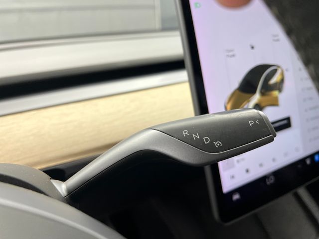 2021 Pearl White Multi-Coat Tesla Model 3 Standard Range Plus RWD Sedan