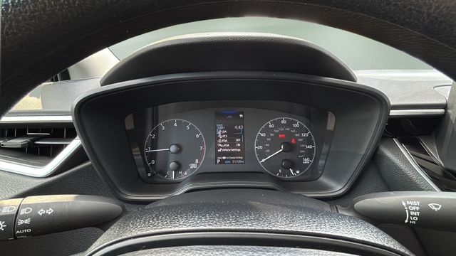 Used 2024  Toyota LE image 15