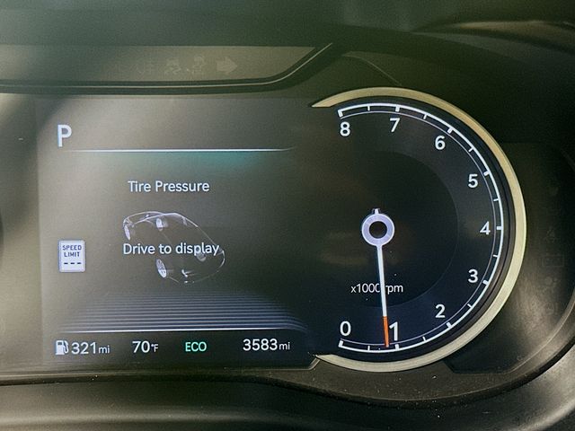 Thumbnail: 2025 Genesis G70 - 12