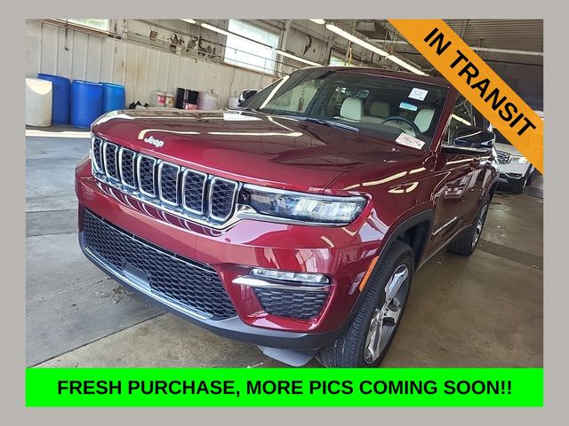 Velvet Red Pearlcoat 2025 Jeep Grand Cherokee SUV / Crossover Four-Wheel Drive 8-Speed Automatic