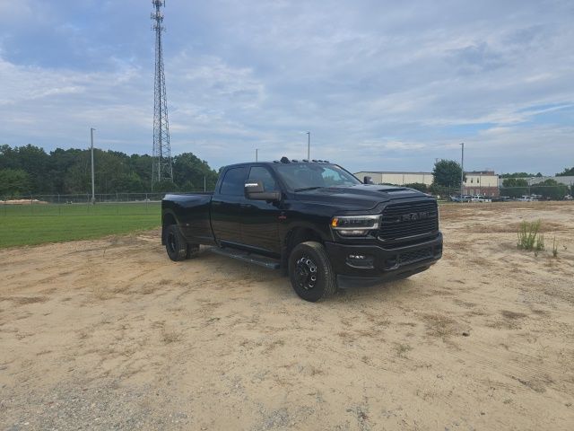 Used 2024 Black Ram Laramie image 12