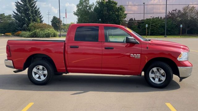 2022 Ram 1500 Classic SLT 9