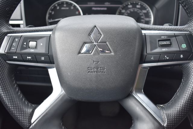 Used 2024 Mitsubishi Outlander SUV
