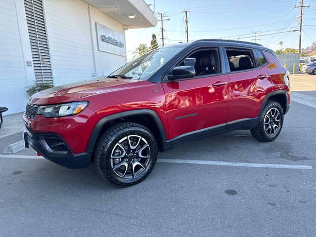 Red Hot Pearlcoat 2025 Jeep Compass Trailhawk 4WD SUV / Crossover Four-Wheel Drive 8-Speed Automatic