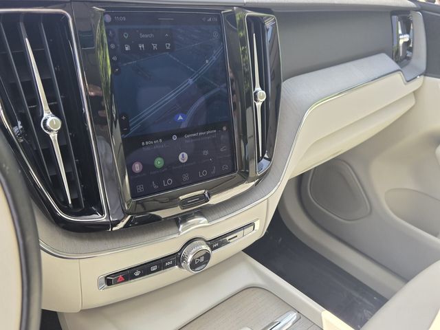 2023 Volvo XC60 - $31,877