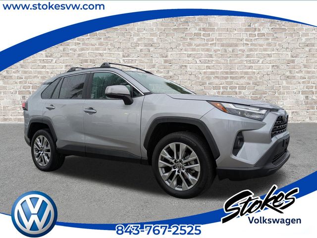 2022 Toyota RAV4 XLE Premium - 0