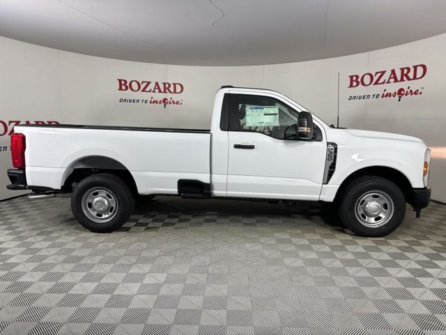 2024 Oxford White Ford Super Duty F-350 SRW XL RWD Truck