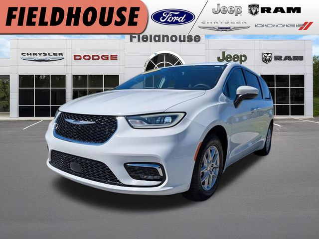 Bright White Clearcoat 2023 Chrysler Pacifica Touring L FWD Minivan Front-Wheel Drive 9-Speed Automatic