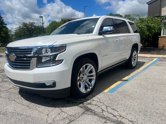 2020 Chevrolet Tahoe Premier - Pearl exterior view 3