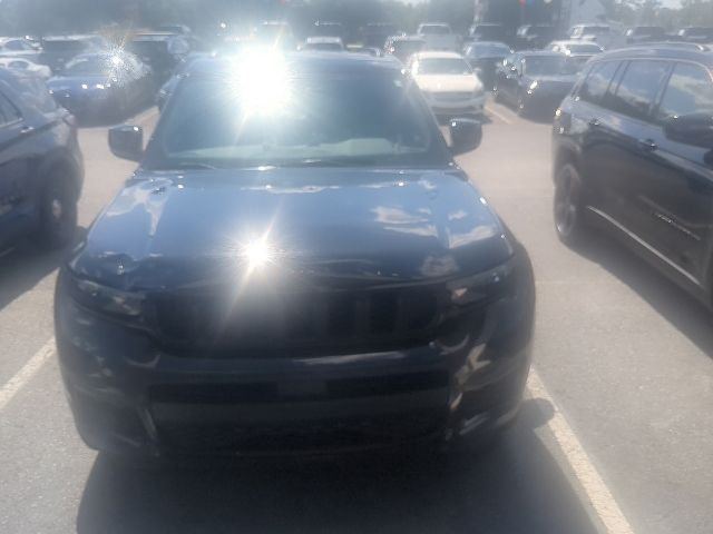 2024 Jeep Grand Cherokee L Altitude 4x4