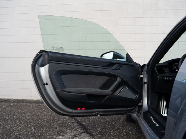Certified Used 2025  Porsche Carrera 4 GTS image 16